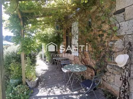 vente immeuble bord de mer à plougrescant (22820) : à vendre bord de mer / 180m² plougresc