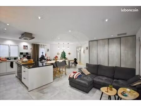 maison 5 pièces 120 m²