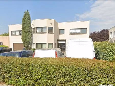 bureaux  pépinière 84 m² noiseau