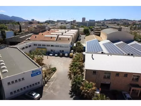 bureaux à louer  situés au coeur du secteur de la capelette