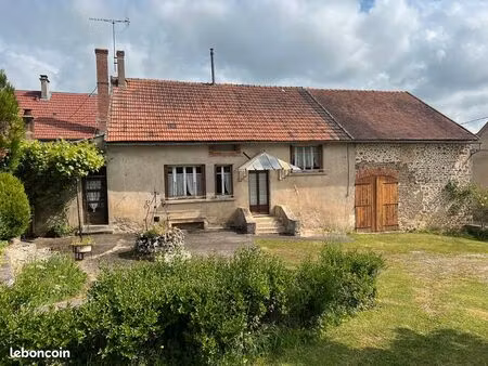 exclusivite vic de chassenay 5 minutes semur en auxois fermette à rénover