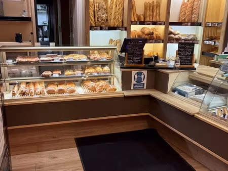 vente locaux professionnels 4 pièces 200 m² à douarnenez (29100)  240 800 €