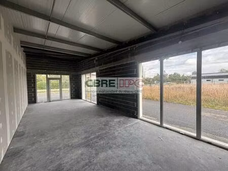 local commercial à louer