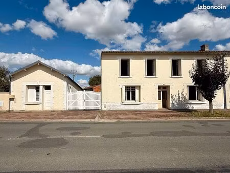 maison 6 pièces 203 m²