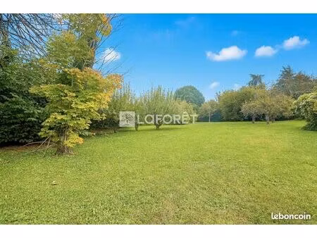 terrain 947 m² cognin