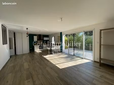 maison 4 pièces 82 m²