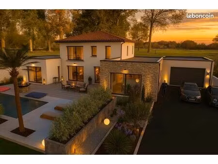 villa 6 pièces 230 m²