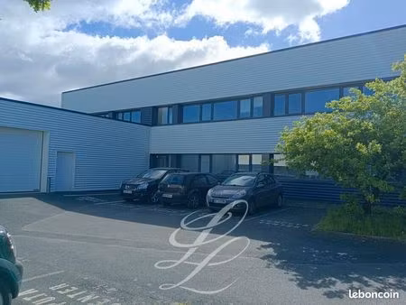 bureaux 395 m² carquefou