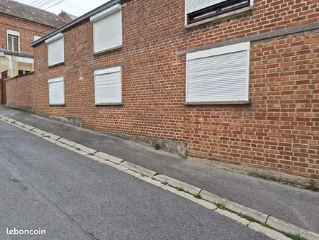 local bureaux 94 m²