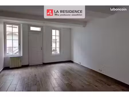 immeuble 7 pièces 171 m²