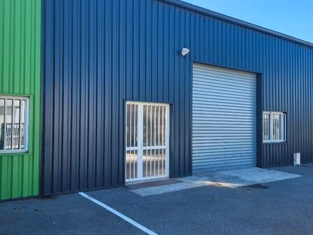 local 180 m² les sorinieres