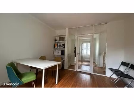 local de travail - ile de nantes