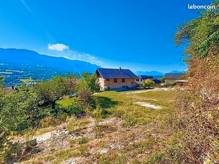 terrain 813 m² gresy sur aix