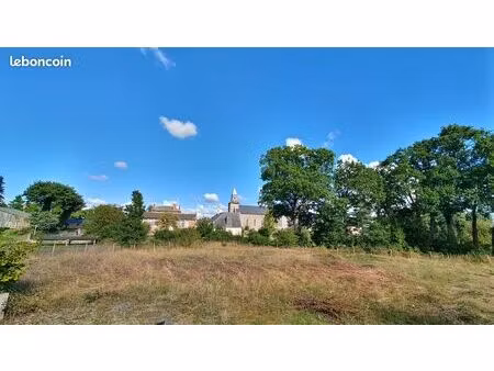 terrain viabilisé et constructible de 1080m2