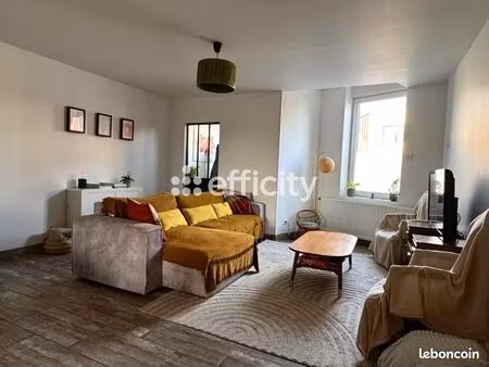 maison 5 pièces 144 m²