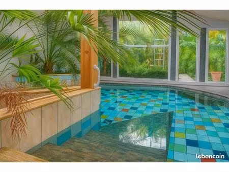 propriété 8 pièces 340 m²