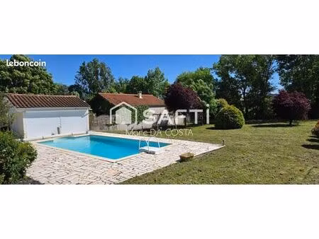 maison 6 pièces 130 m²