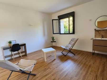 local médical/paramédical 18m² dans espace santé rénové – caux (proche pézenas)