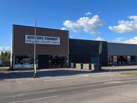 local commercial masny