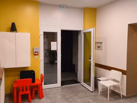 bureau ou box à louer