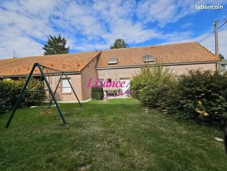 maison 21 pièces 300 m²