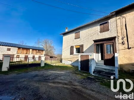 propriété 4 pièces 99 m²