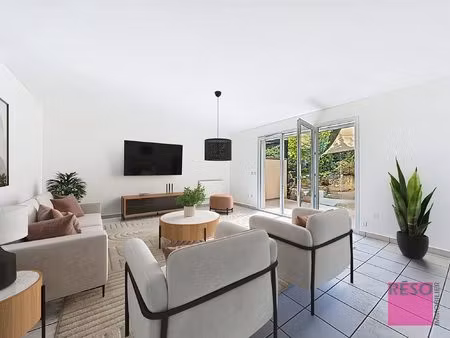 maison mitoyenne au calme