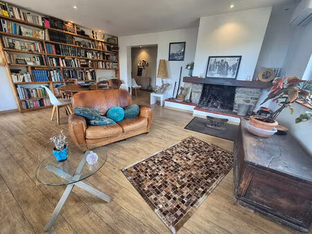 maison casta 6 pièce(s) 120 m2 jardin 5000 m²