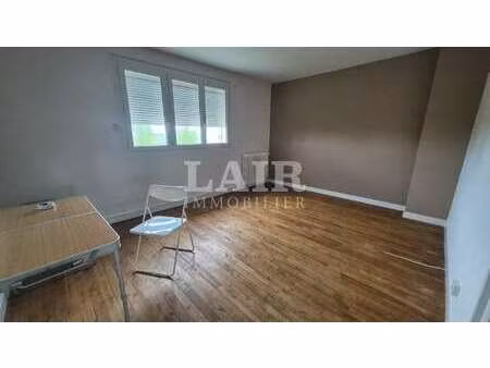 location appartement 4 pièces à sées (61500) : à louer 4 pièces / 72m² sées
