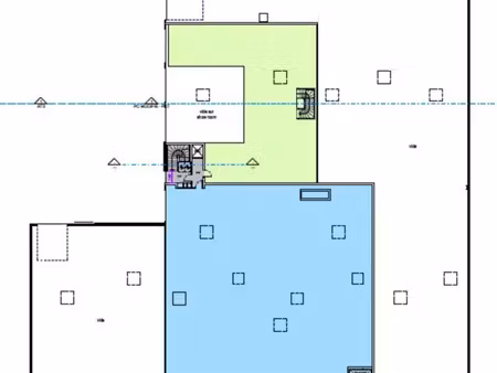 local d'activités de 750m²