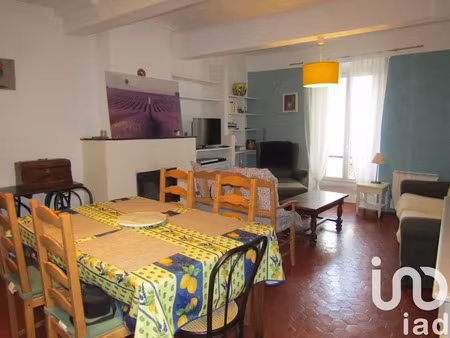 location meublée maison 4 pièces 111 m² à puimoisson (04410)  770 €