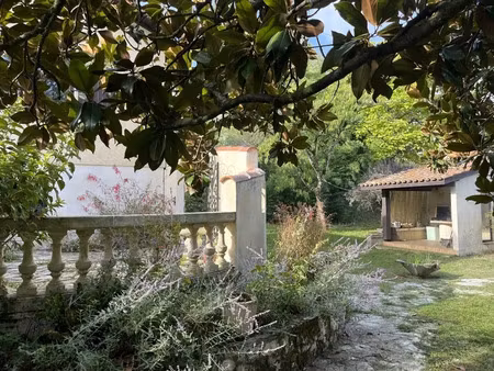 vente maison 5 pièces 71 m² à chalais (16210)  99 900 €