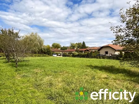 terrain - 763 m²