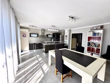 appartement à vendre marseille 9eme arrondissement 4 pièce(s) 105m2 299 000€