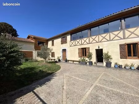 ferme 7 pièces 329 m²
