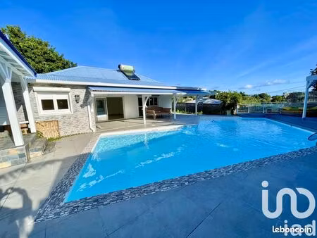 villa 5 pièces 180 m²