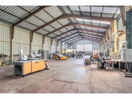 opslagplaats met eventueel buitenterrein