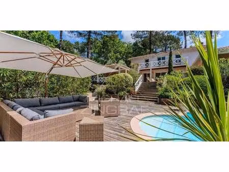 maison avec piscine et terrasse biscarrosse (40)