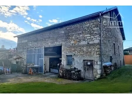vente gresivaudan la terrasse : maison + grange + cave et terrain