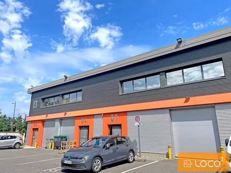 local d'activité de 103 50 m² - zac garonne
