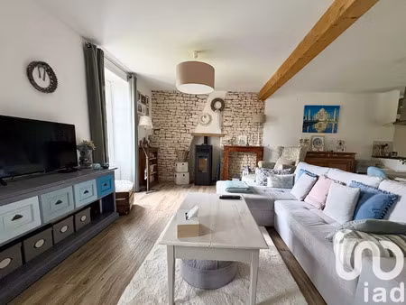 vente maison à moreilles (85450) : à vendre / 132m² moreilles