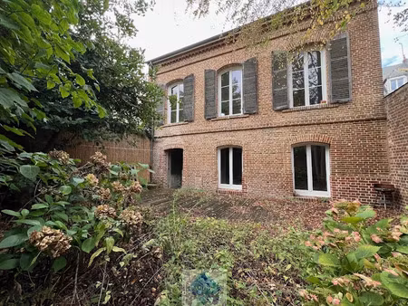 vente appartement 5 pièces 156.7 m² à abbeville (80100)  233 000 €