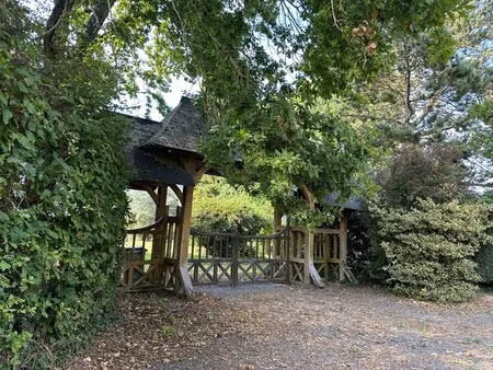 propriété à vendre à saint-georges-du-vièvre