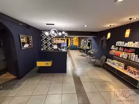 vente commerce 136 m² saint-jean-de-maurienne (73300)