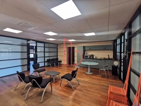 a louer bureaux 265m2 bruges lac - bruges