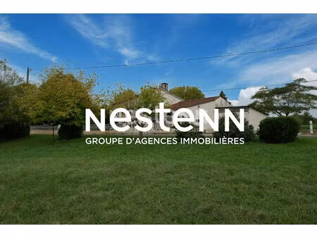 charmante maison à vendre à andiran avec garage  dépendances et terrain de 14ha