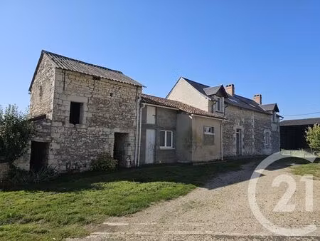 maison à vendre - 6 pièces - 140 m2 - st gervais les trois clochers - 86 - poitou-charente
