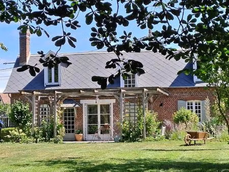 maison de campagne française  oise  picardie