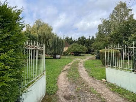 annonce vente maison 4 pièces de 126m2 à coulombiers (72130) - paruvendu.fr ref 9927827648
