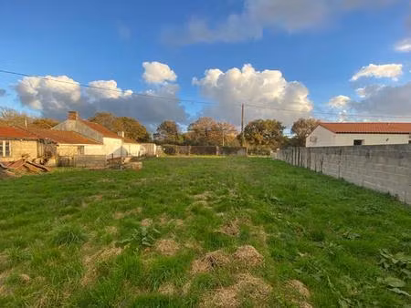 terrain à bâtir 44680 saint hilaire de chaléons - 425 m² - budget 79 990 hai